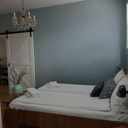 아파트 Benny's House 1 잔드보르트